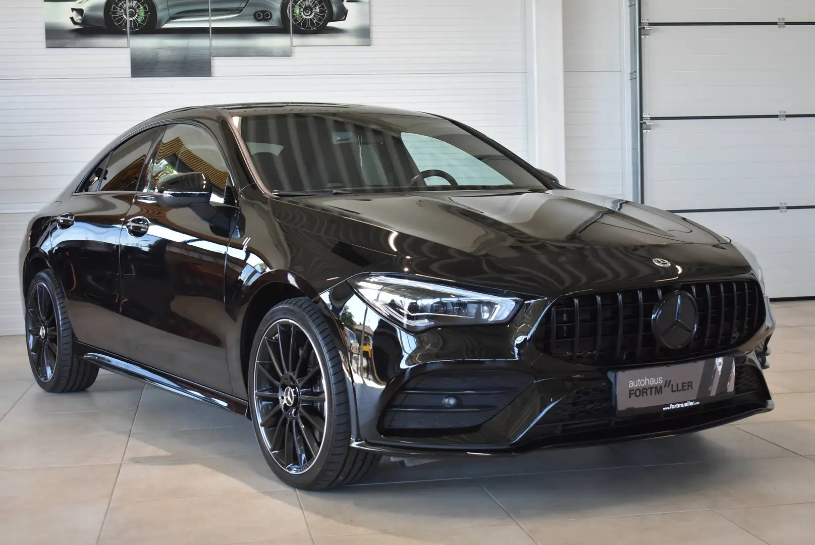 Mercedes-Benz CLA 250 CLA 250 e //AMG Sport //Night Paket Schwarz - 1