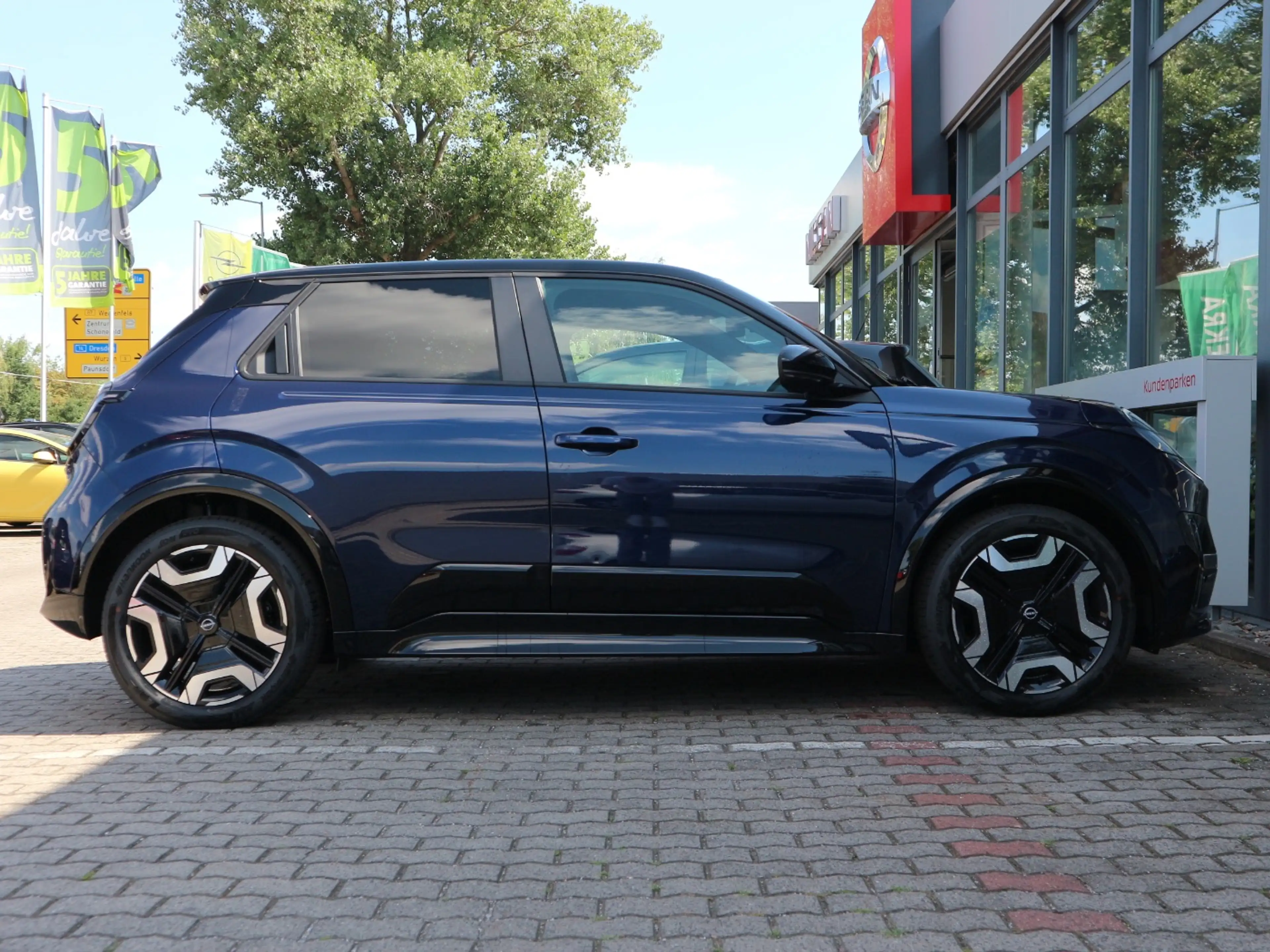 Nissan Micra ADVANCE VORLAUF — photo 9