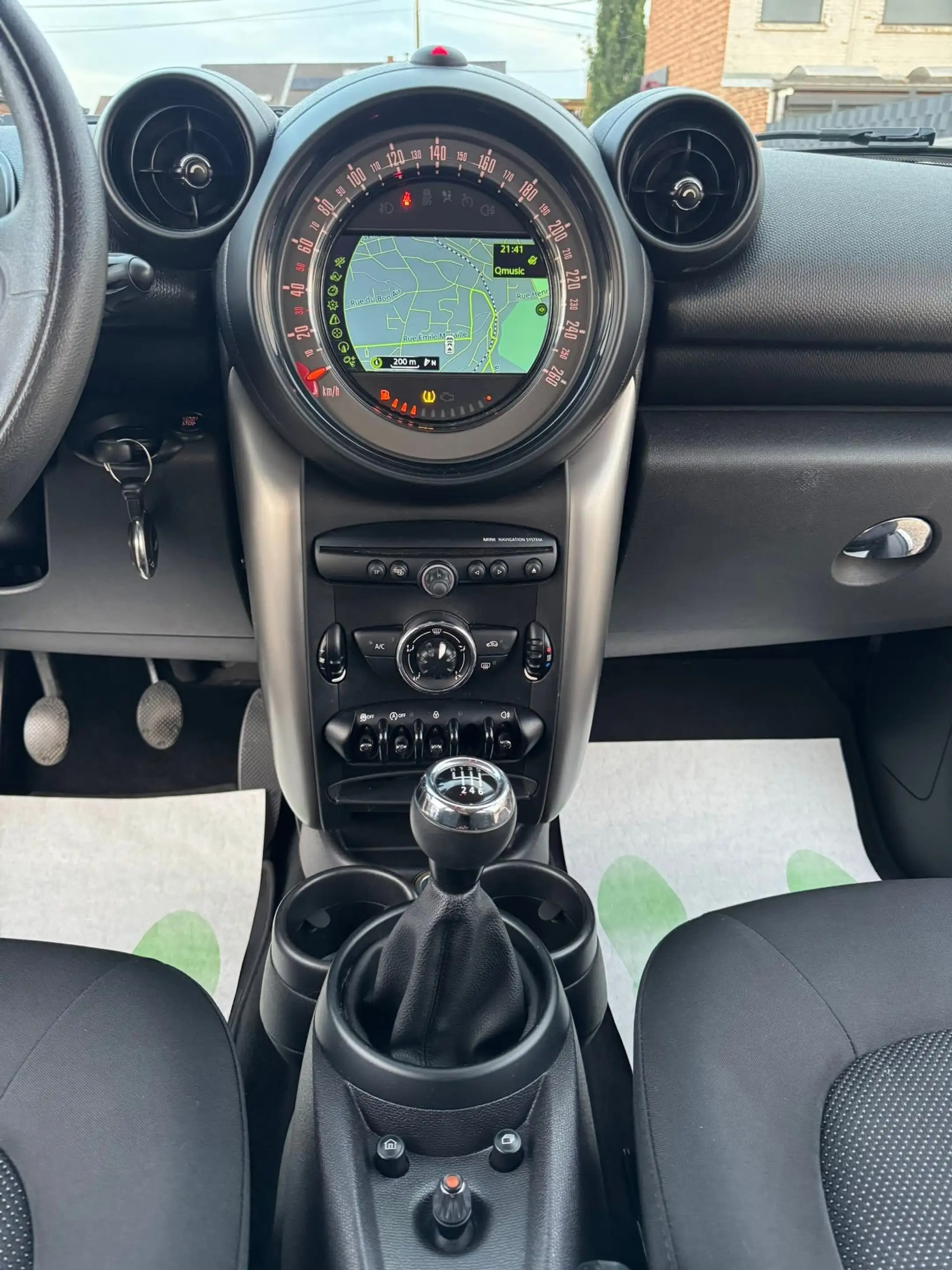 MINI One D Countryman 1.6 **12 mois de garantie** — photo 12