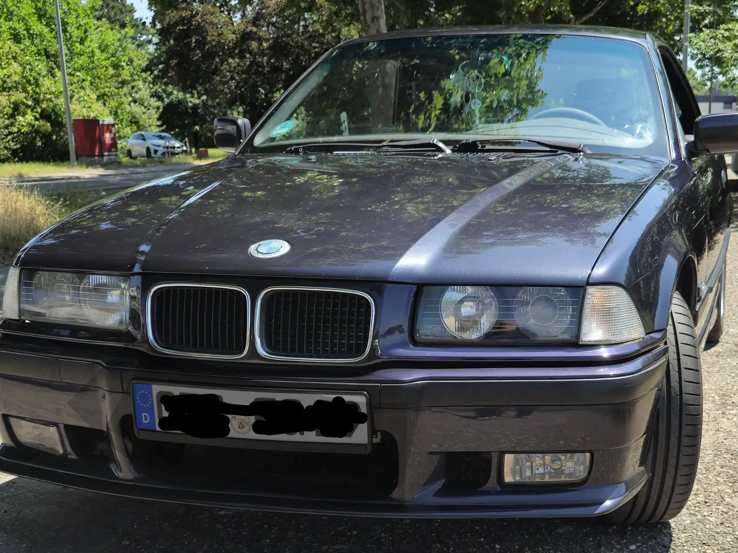 BMW 318 318i Mauve - 1