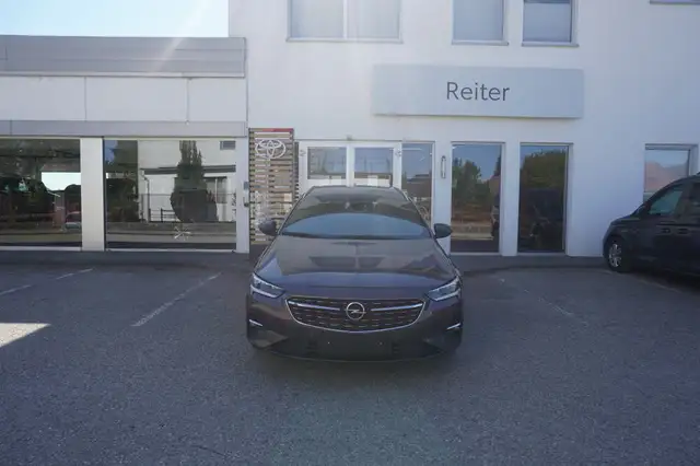 Opel Insignia ST 2,0d Aut. *LED*SHZ*KEYLESS*