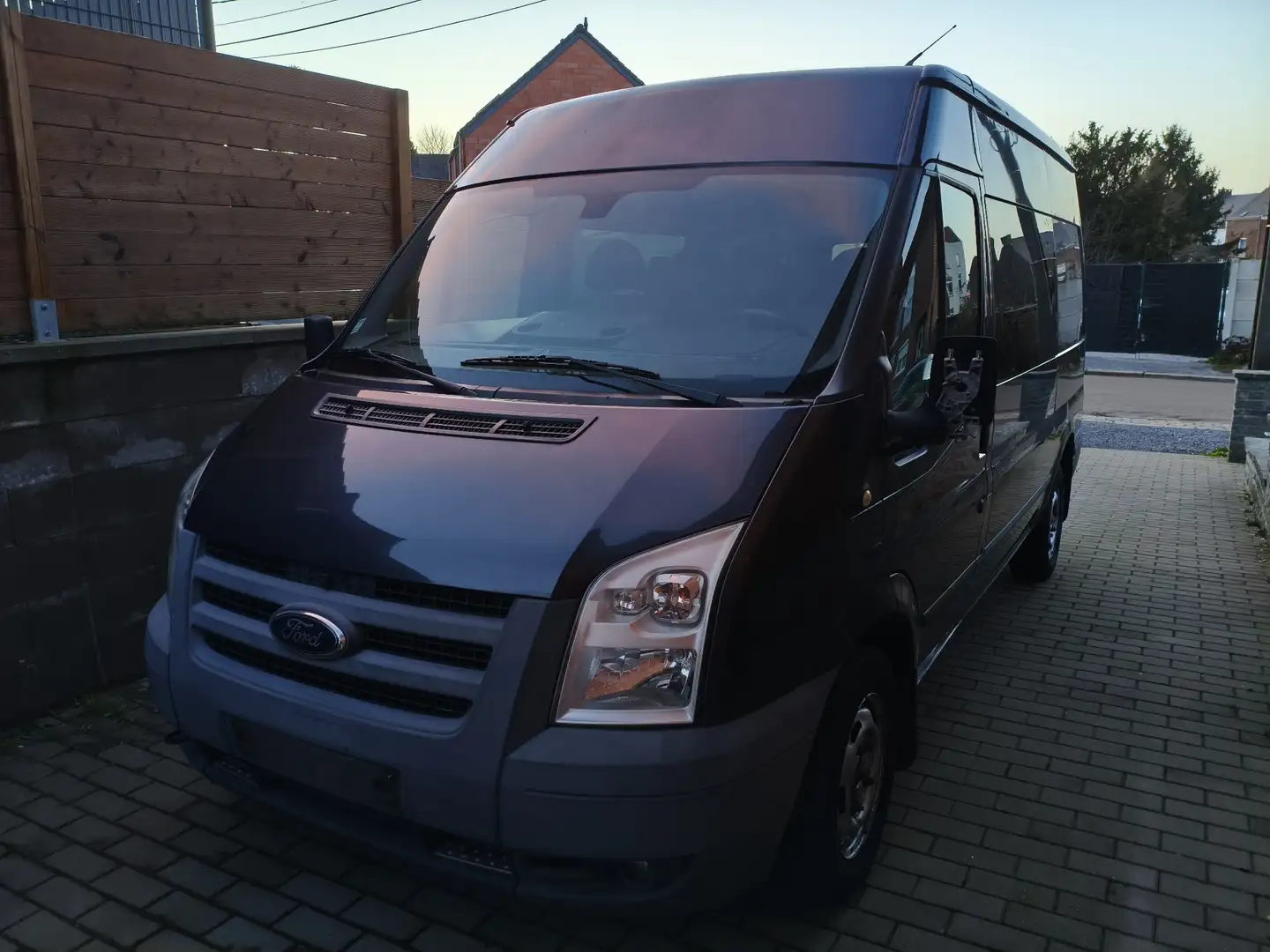 Ford Transit 280 CP TDCi 115 - 1