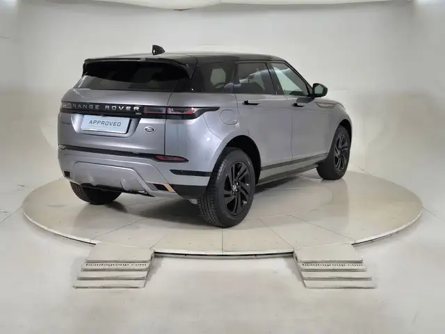 Land Rover Range Rover Evoque view 2