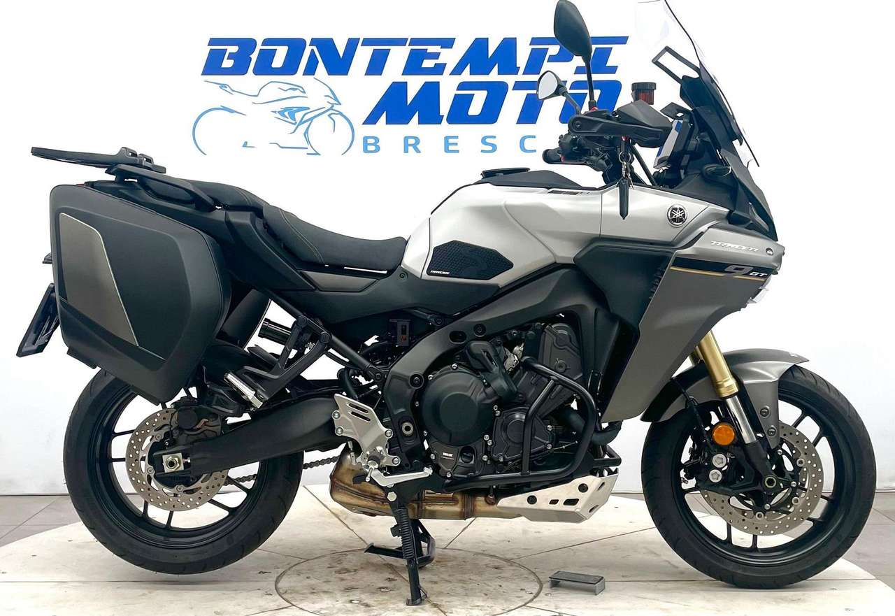 Yamaha Tracer 9 GT  AMT