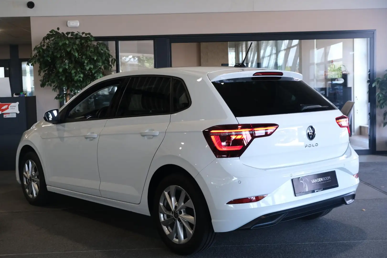 Volkswagen Polo 1.0 TSI Style 95PK dsg Navi ACC Virtual IQ PDC Bianco - 2