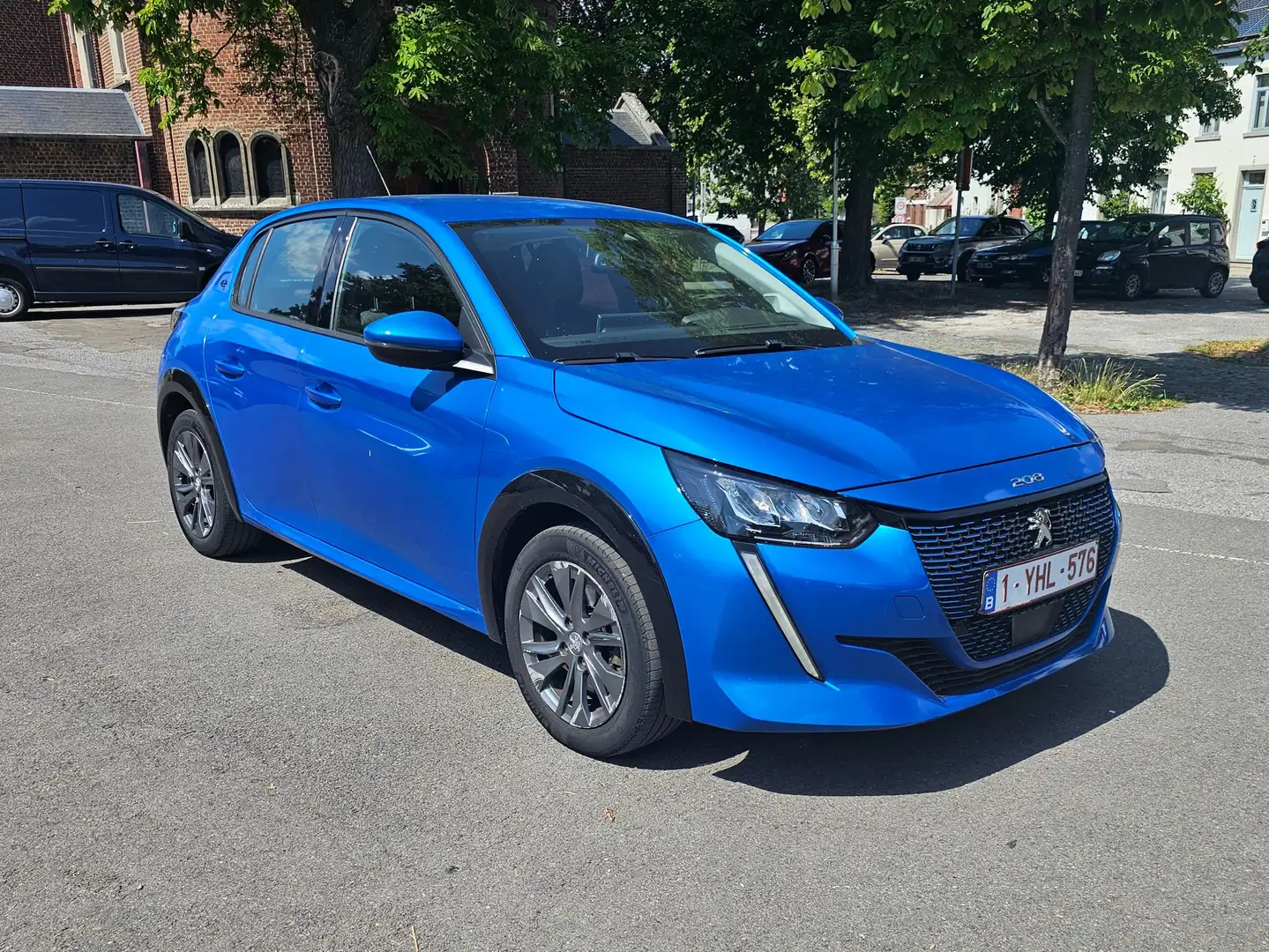 Peugeot e-208 e-208 50 kWh Allure Blauw - 2