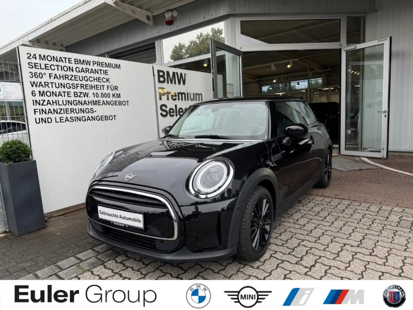 MINI One Navi Digitales Cockpit Apple CarPlay 2-Zonen-Klima Schwarz - 1