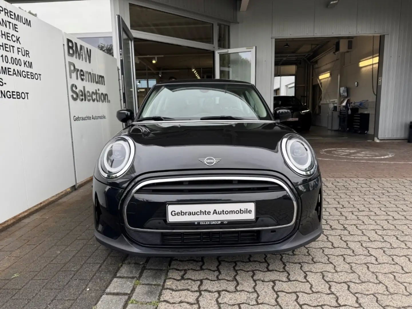 MINI One Navi Digitales Cockpit Apple CarPlay 2-Zonen-Klima Schwarz - 2
