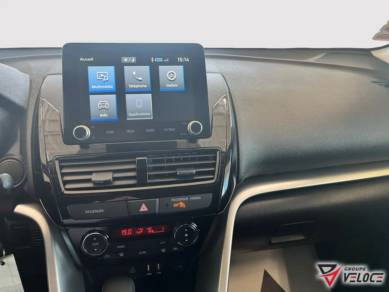 Mitsubishi Eclipse Cross снимка Mitsubishi Eclipse Cross