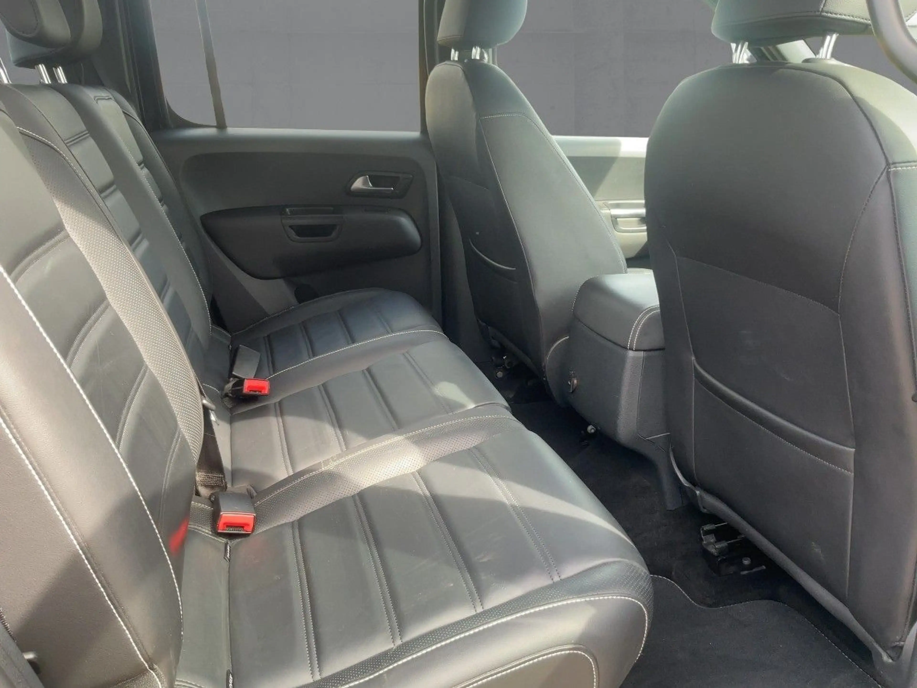 Volkswagen Amarok DC 3.0 V6 AVENTURA Bi-XEN+RFK+AHK+STDHZG — photo 13