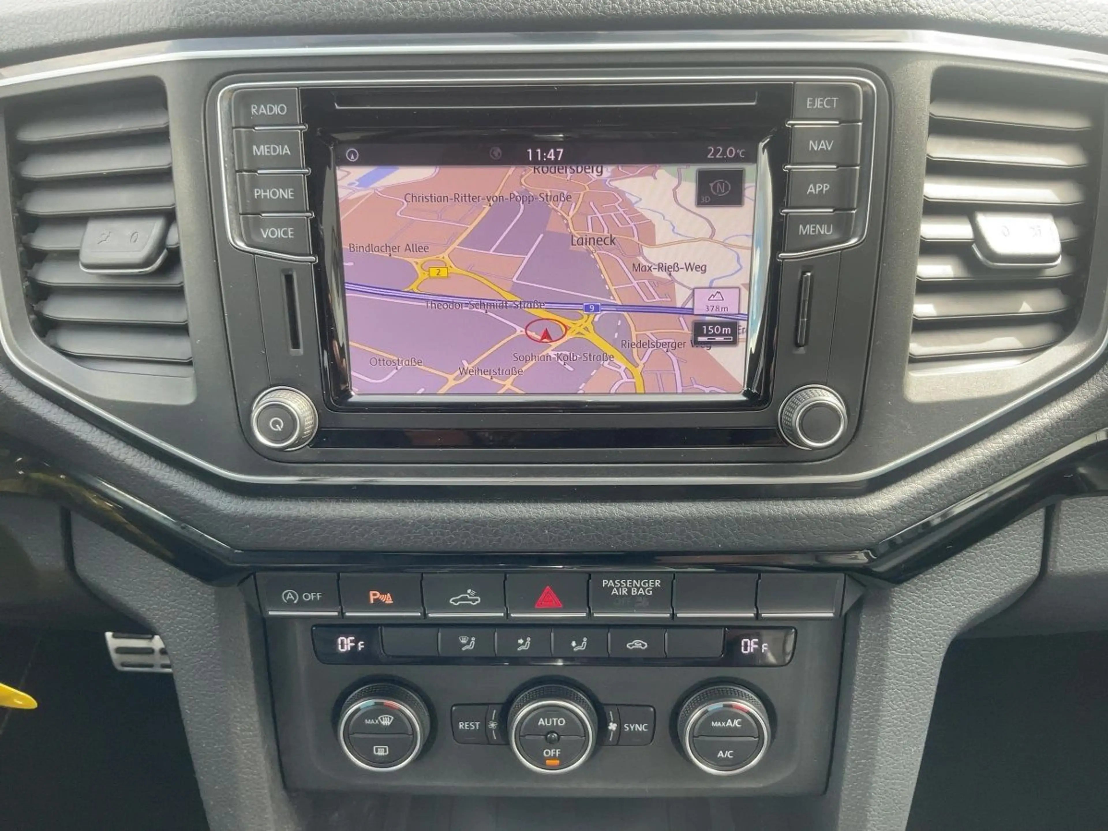 Volkswagen Amarok DC 3.0 V6 AVENTURA Bi-XEN+RFK+AHK+STDHZG — photo 11
