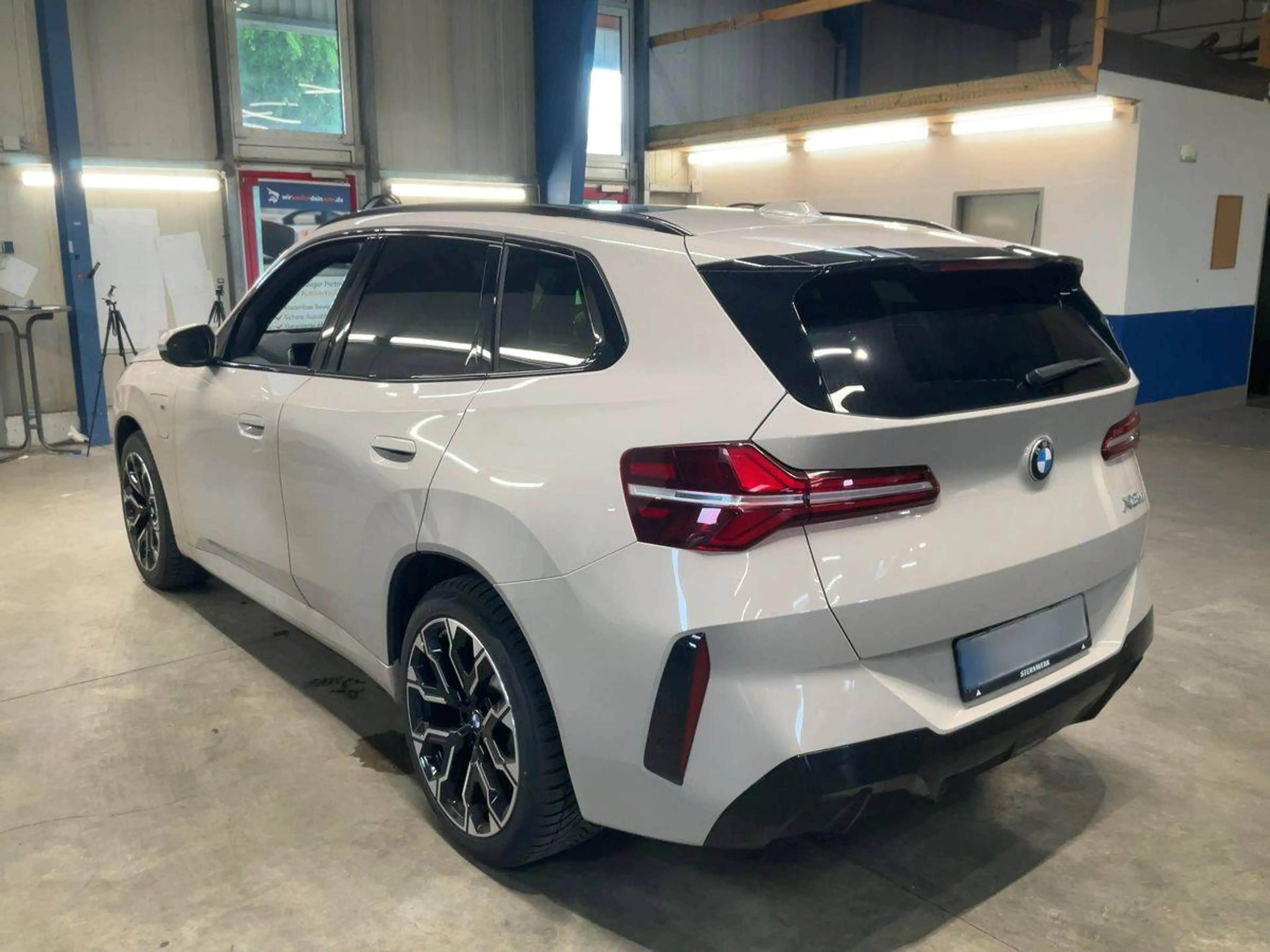 BMW X3 30 e xDrive M Sport — photo 13