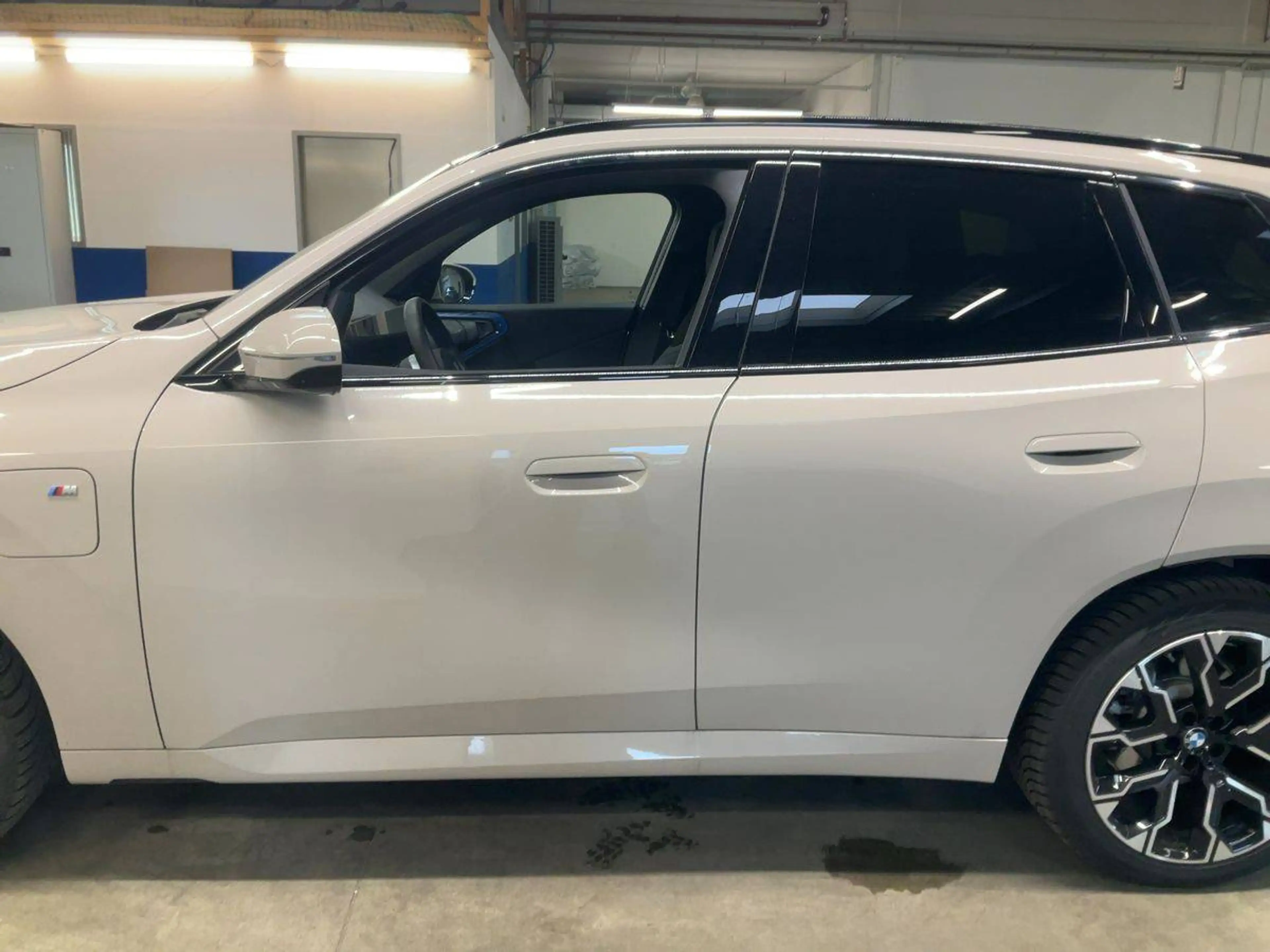 BMW X3 30 e xDrive M Sport — photo 9