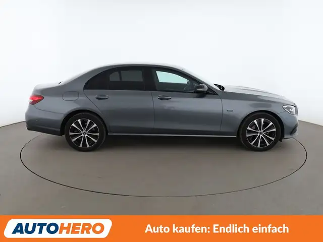 Mercedes-Benz E-Class view 7
