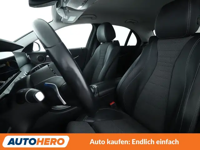 Mercedes-Benz E-Class view 10