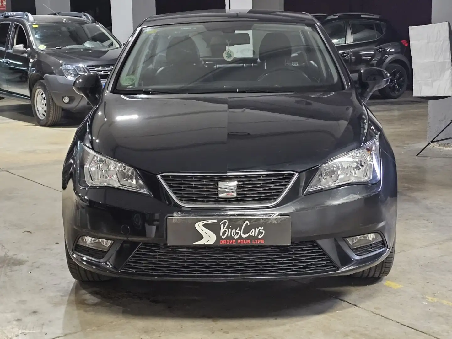 SEAT Ibiza 1.2 Tsi Reference Tech 85 Noir - 2