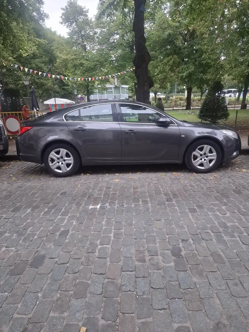 Opel Insignia 2.0 CDTi Edition DPF - 2