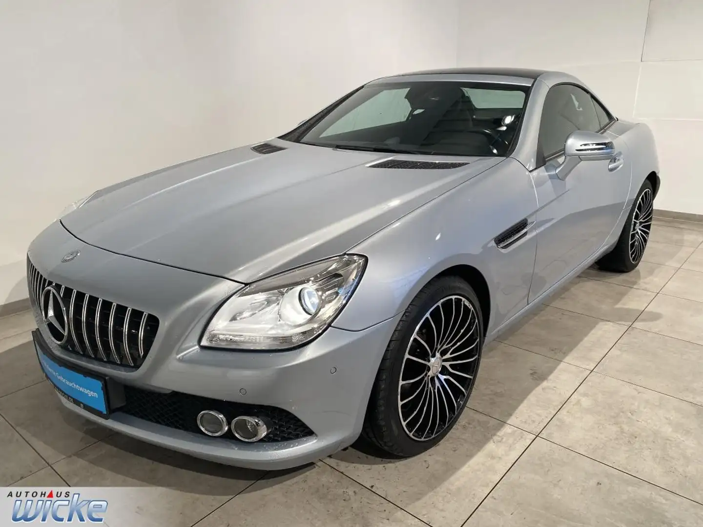 Mercedes-Benz SLK 200 SLK Roadster  BlueEfficiency Leder Sitzheiz Ezüst - 2