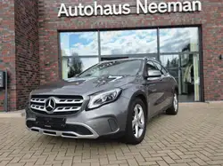 Mercedes-Benz GLA 180 *LED*Navi*SHZ*