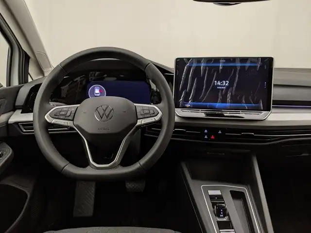 Volkswagen Golf view 7