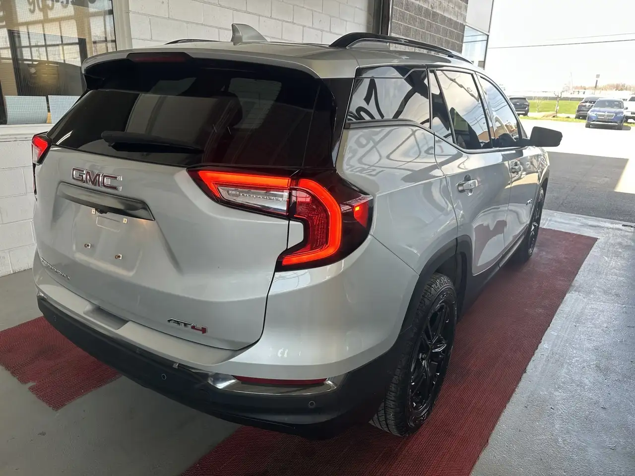 GMC Terrain снимка GMC Terrain