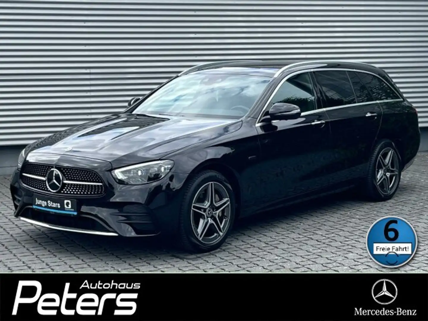 Mercedes-Benz E 300 E 300 T de AMG 4M Distronic/Pano/360°/AHK/LED BC Schwarz - 1