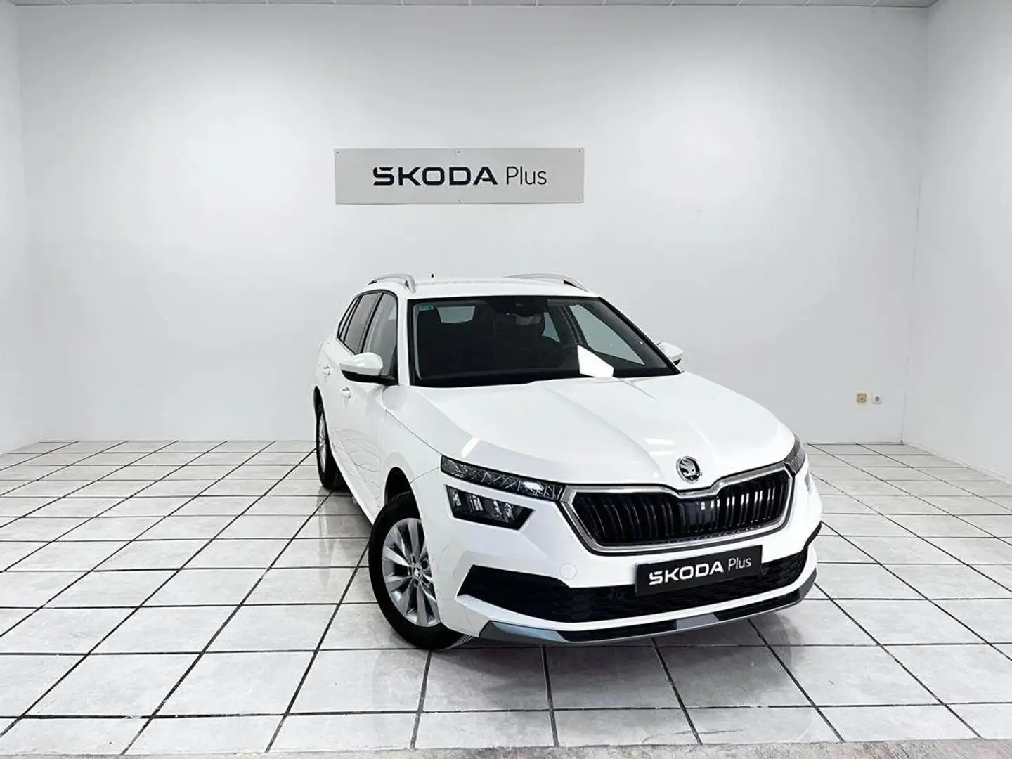 Skoda Kamiq 1.0 TSI Selection 85kW Blanco - 1