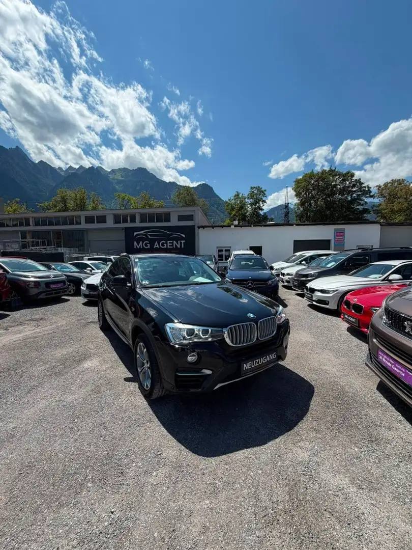 BMW X4 xDrive 20 d Schwarz - 1
