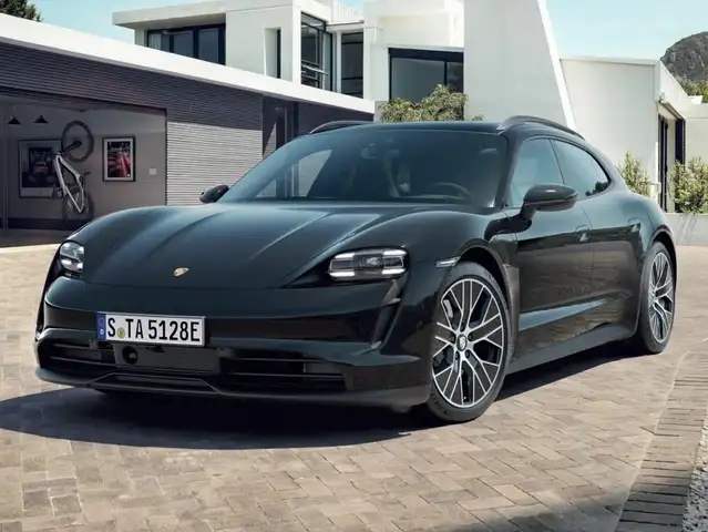 Porsche Taycan Sport Turismo | BAT + | PANO | BOSE | PASM | 22KW