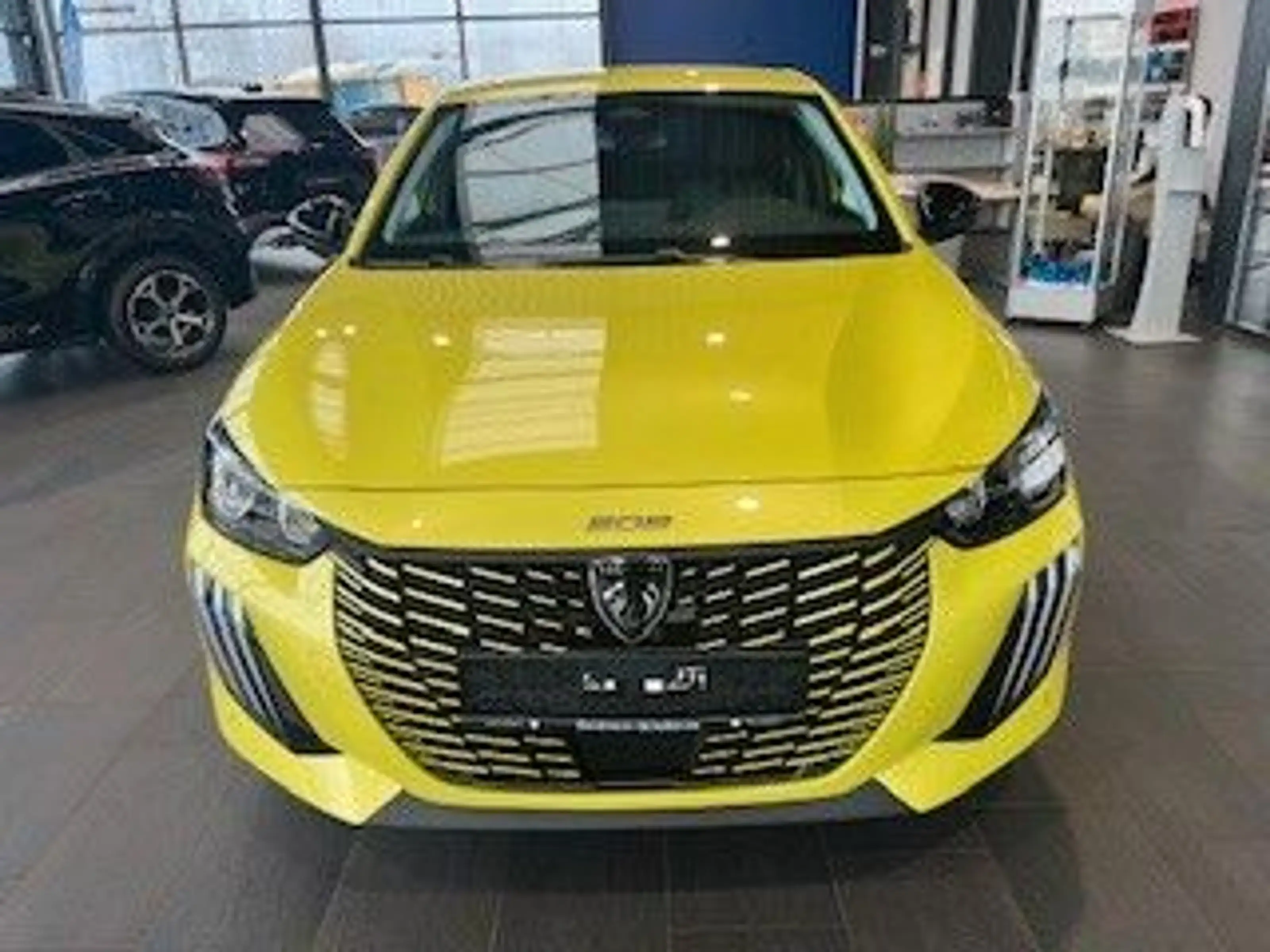 Peugeot 208 Hybrid 110 Allure — photo 3