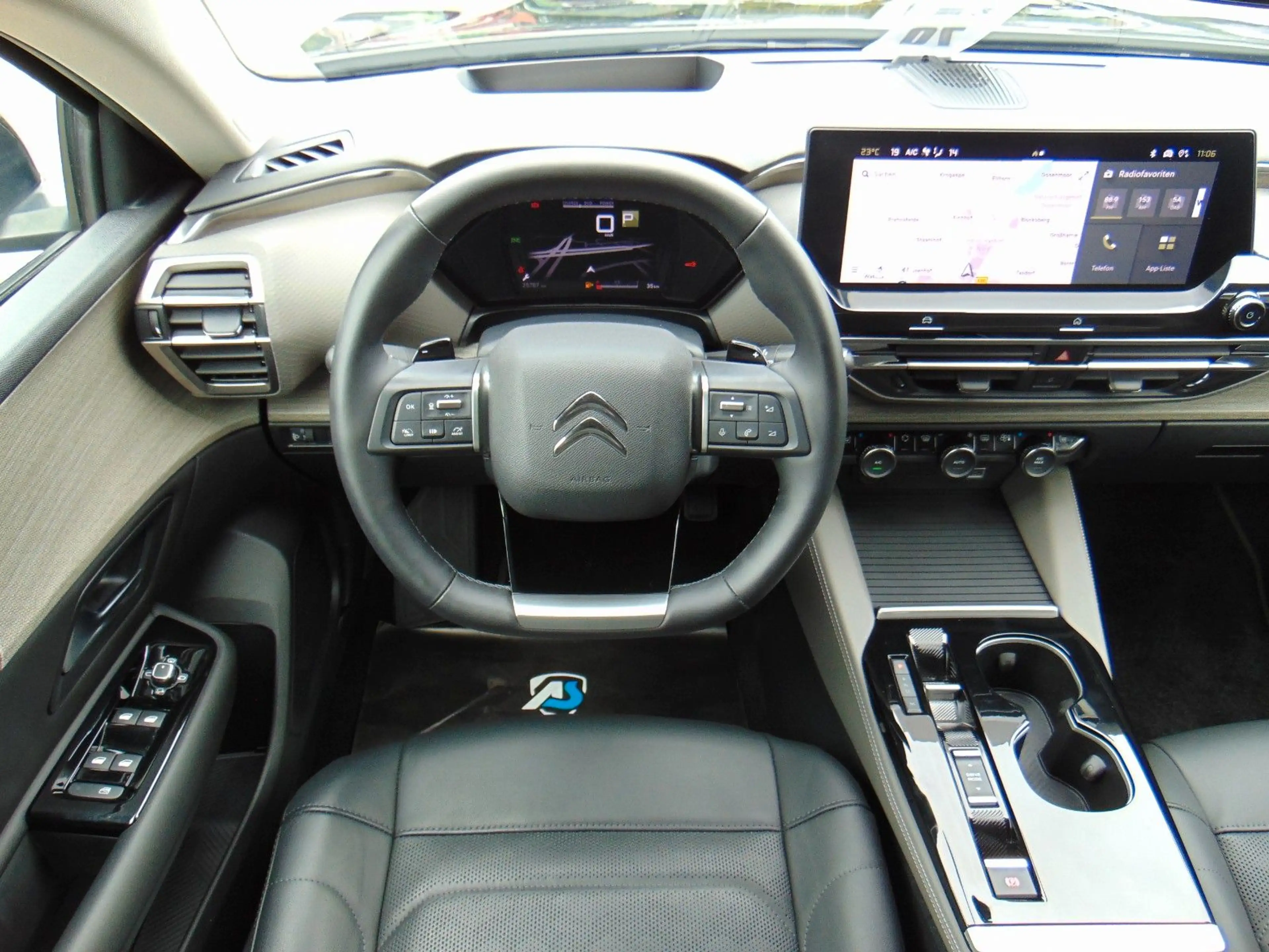 Citroen C5 X Hybrid 145 e-DCS6 Plus - HUD - Leder - Cam — photo 12