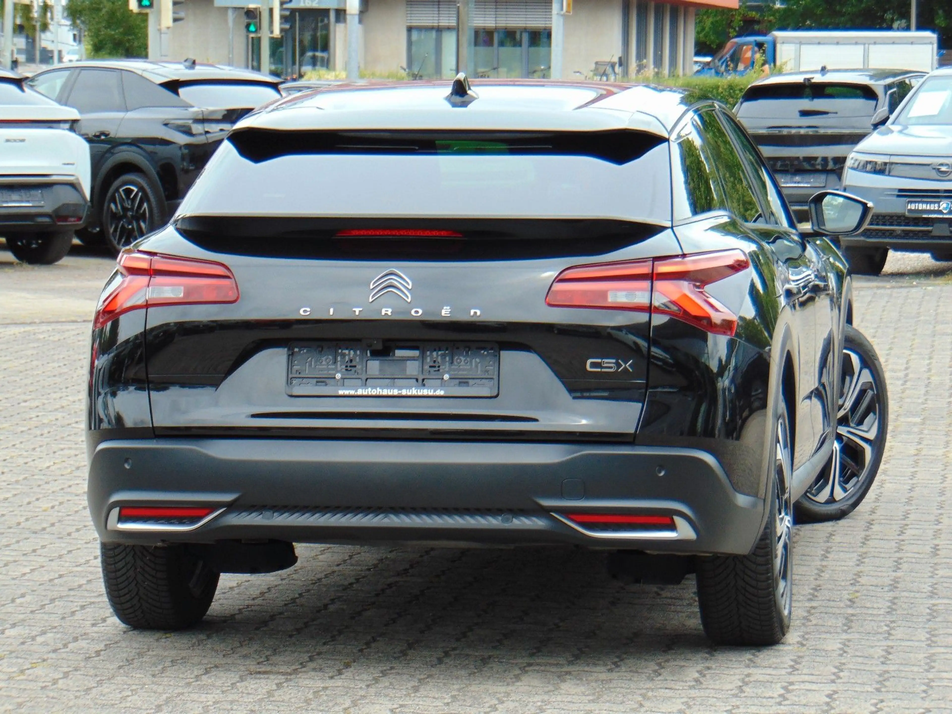 Citroen C5 X Hybrid 145 e-DCS6 Plus - HUD - Leder - Cam — photo 4