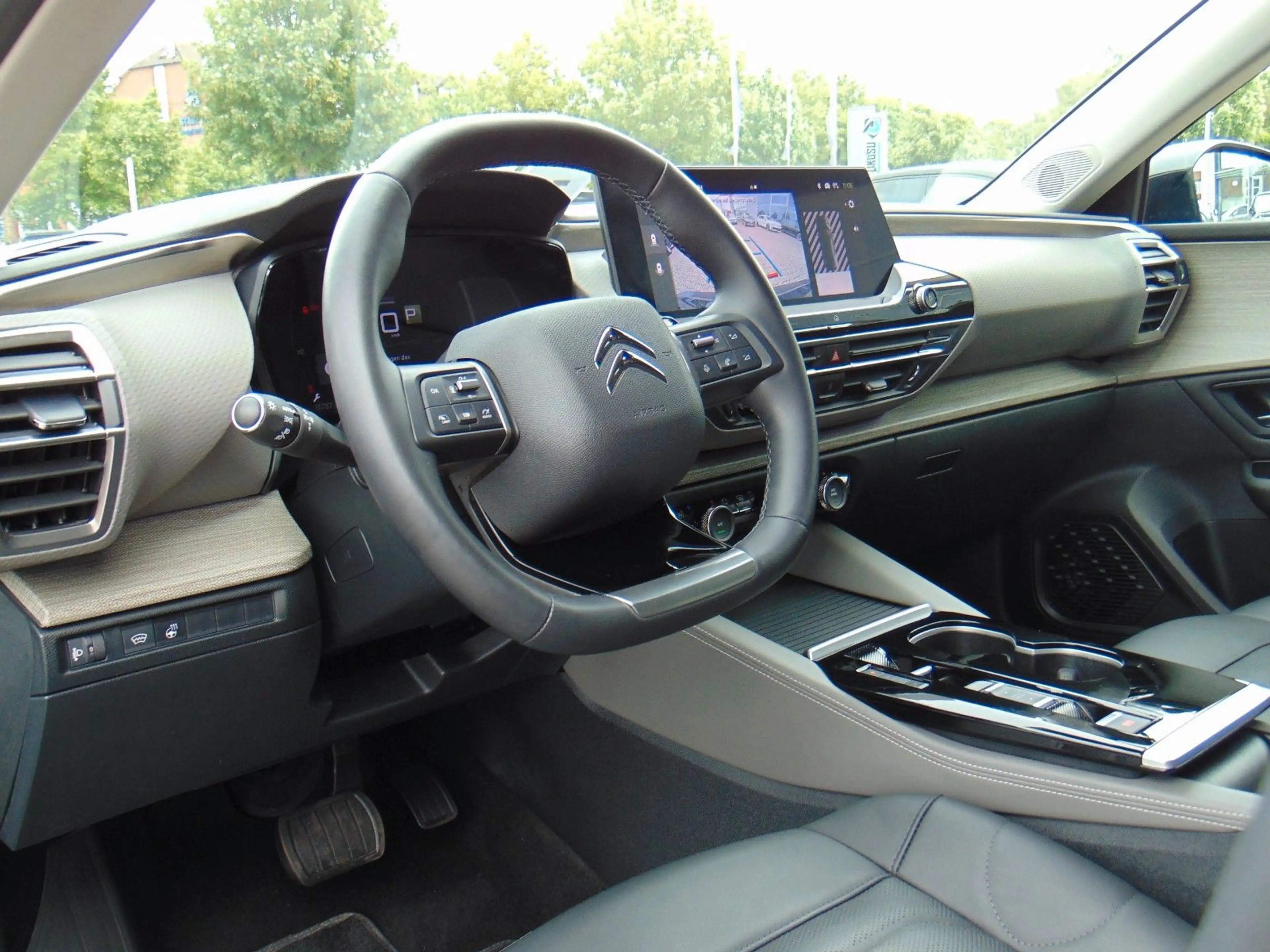 Citroen C5 X Hybrid 145 e-DCS6 Plus - HUD - Leder - Cam — photo 11