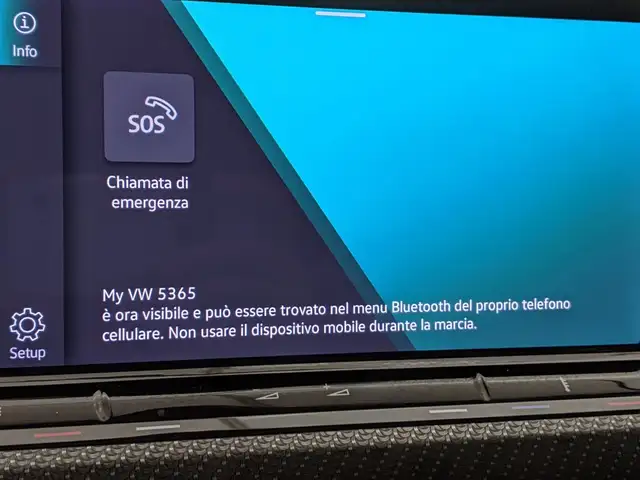 Volkswagen Golf view 13