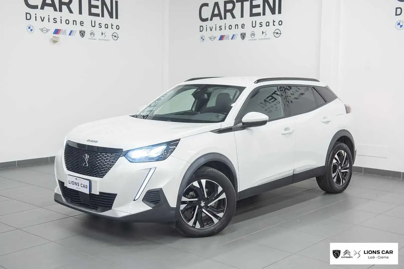 Peugeot 2008 2ª serie PureTech 100 S&S Allure Pack Blanc - 1