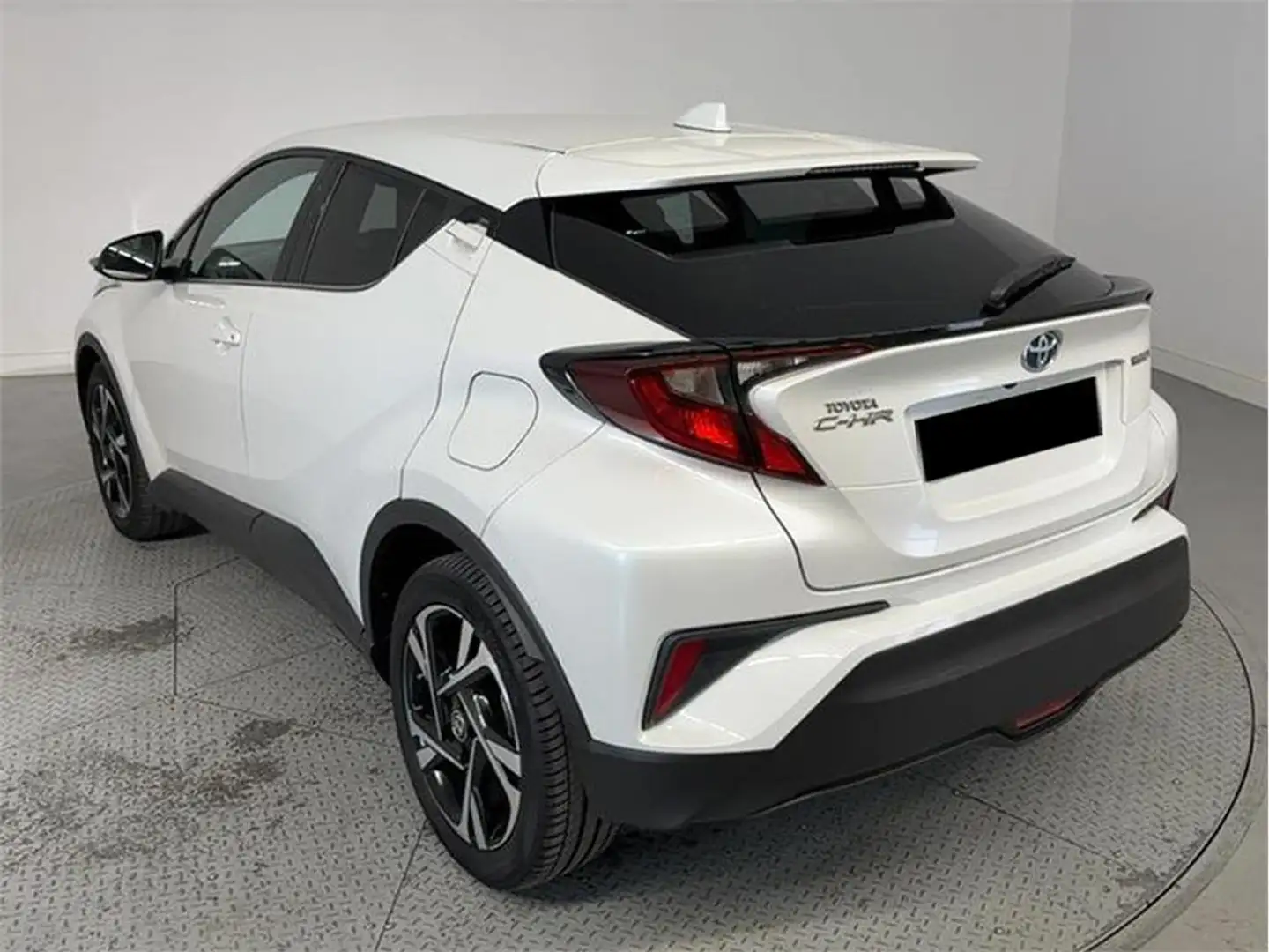 Toyota C-HR 125H Advance - 2