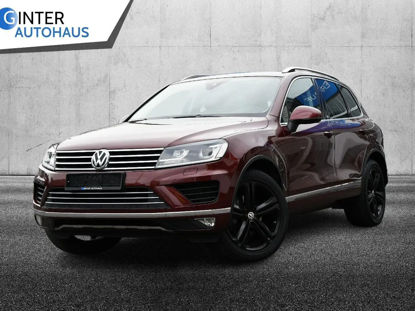 Volkswagen Touareg 3.0 V6 TDI BMT Executive Edition Red - 1