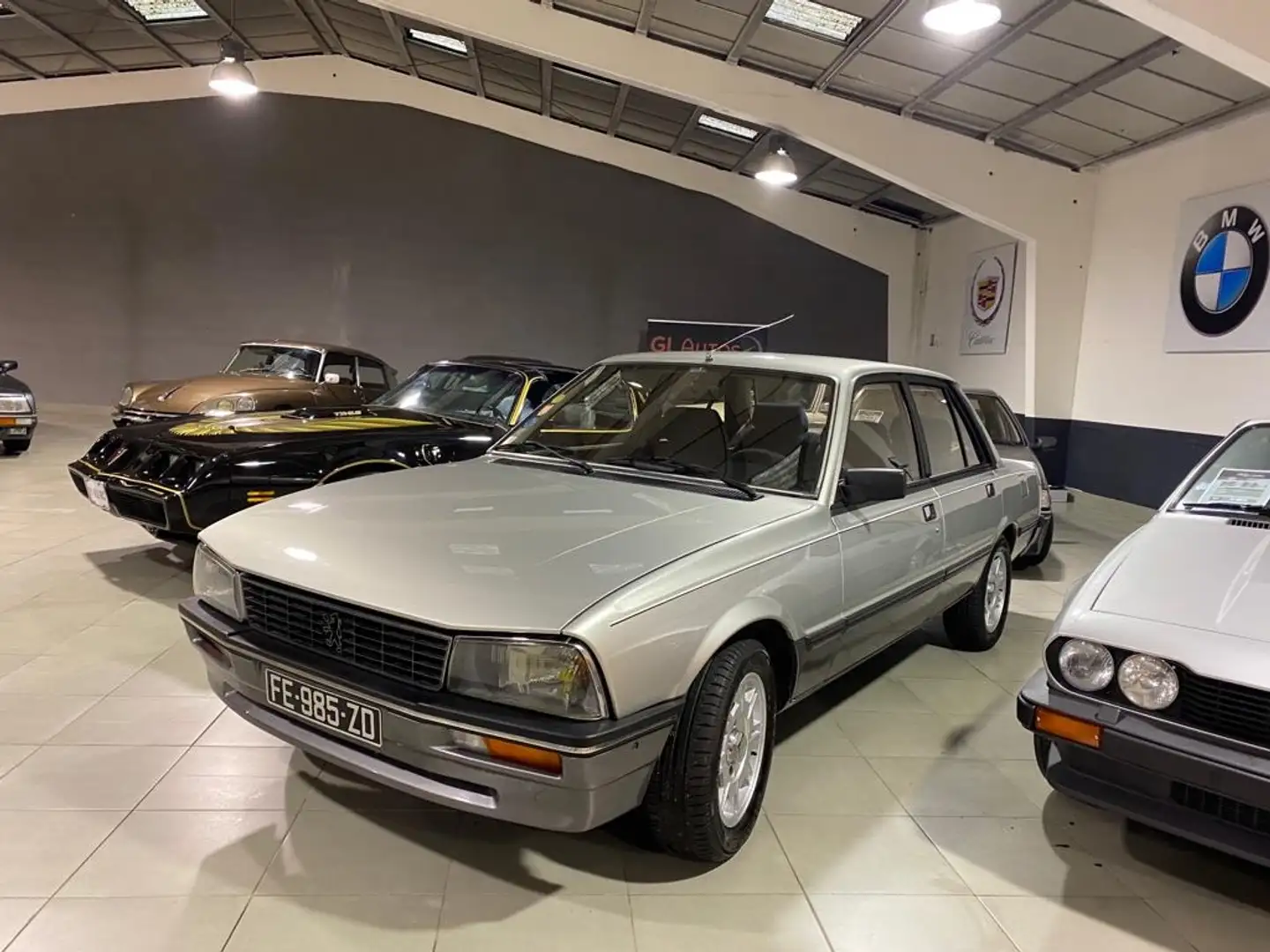Peugeot 505 Turbo Injection Grey - 1