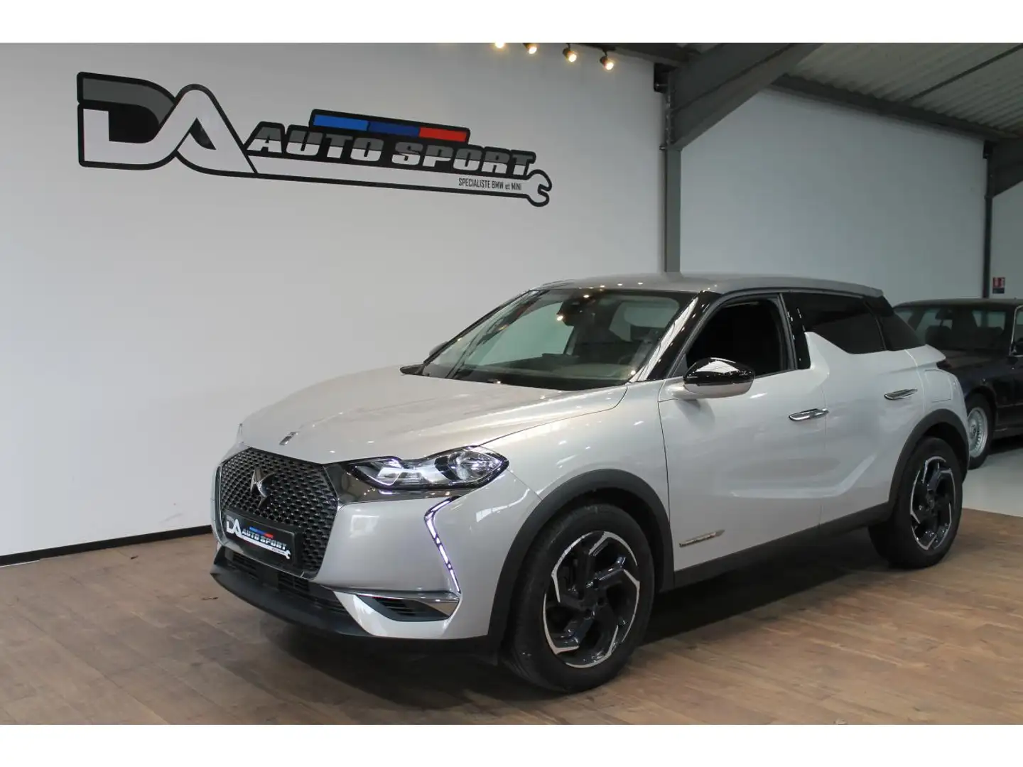DS Automobiles DS 3 Crossback DS3 Crossback 1.5 BlueHDi - 110 Toits de Paris Gris - 1