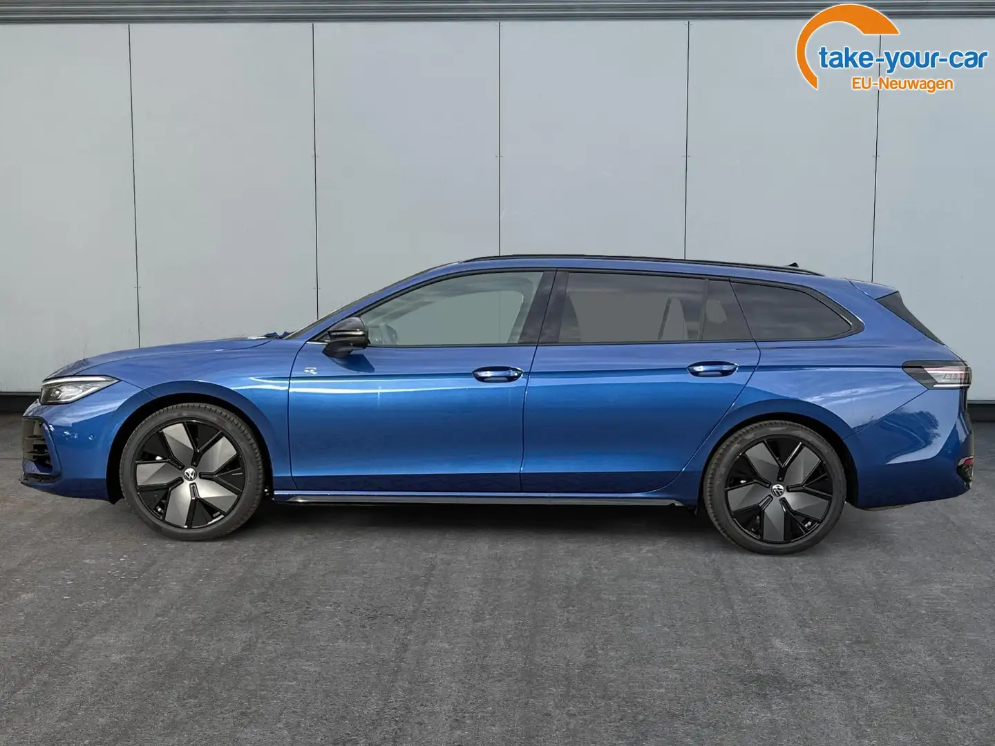 Volkswagen Passat Variant R-Line 4WD+BLACK+PANO+AHK+DCC+MATRIX+HARMAN 2.0... Blau - 2