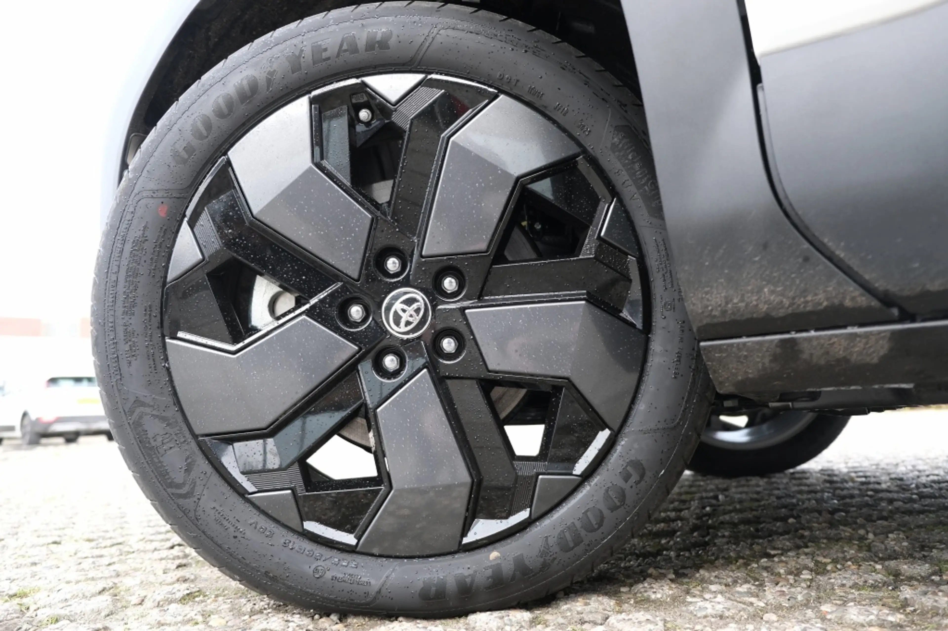 Toyota Urban Cruiser 61,1 kwh Executive Automaat | Actieradius (WLTP): — photo 9