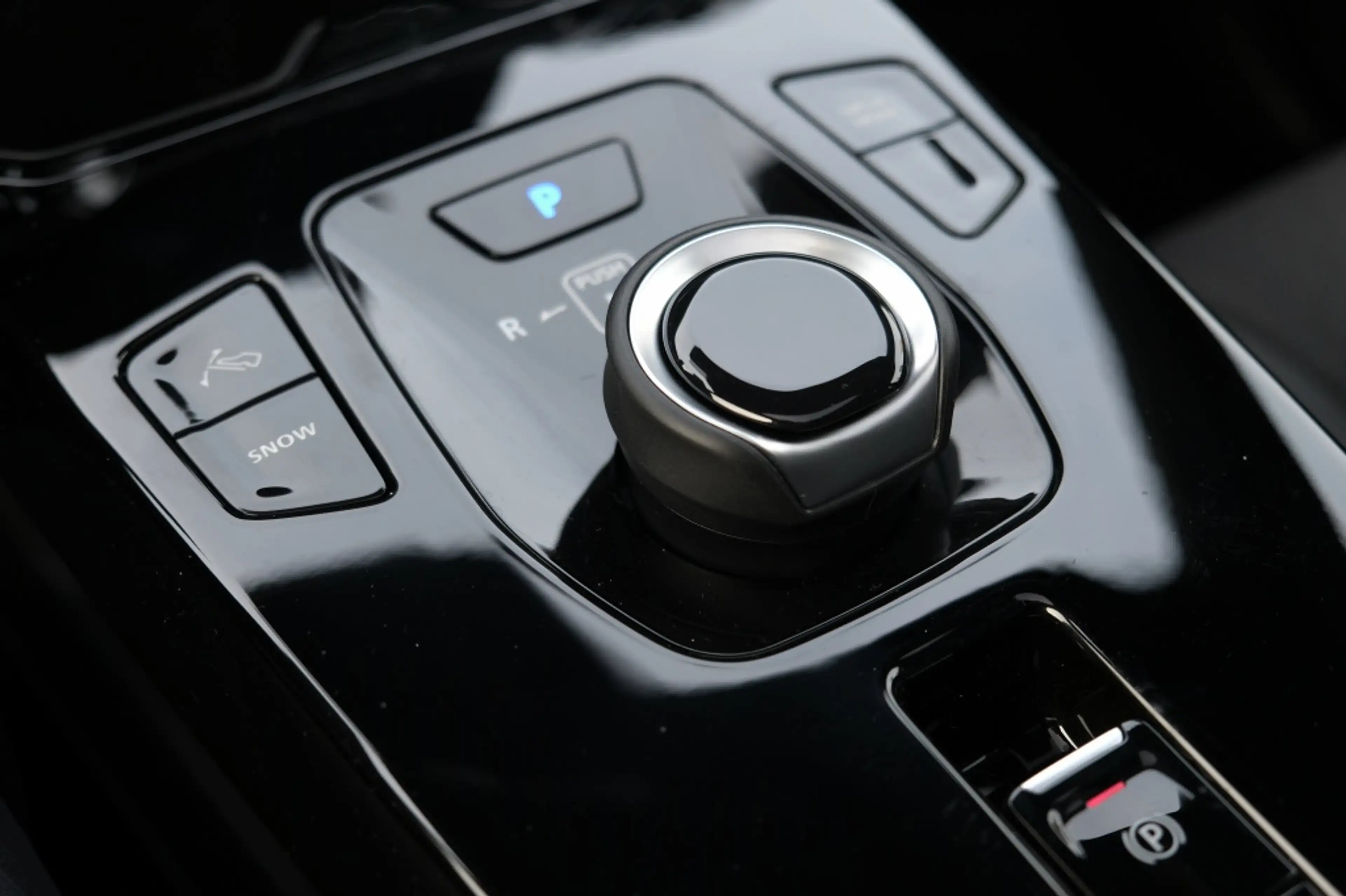 Toyota Urban Cruiser 61,1 kwh Executive Automaat | Actieradius (WLTP): — photo 12