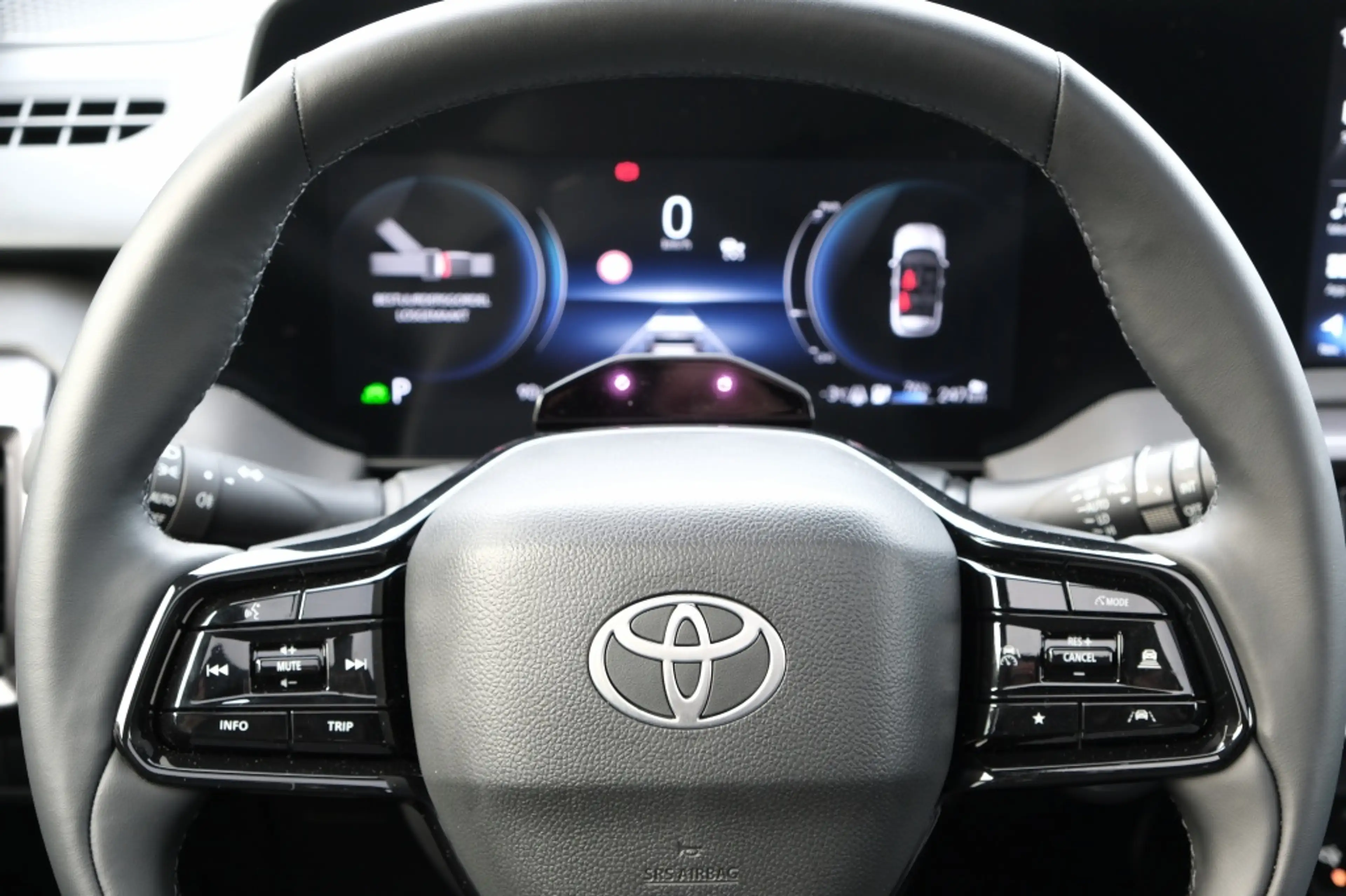 Toyota Urban Cruiser 61,1 kwh Executive Automaat | Actieradius (WLTP): — photo 11