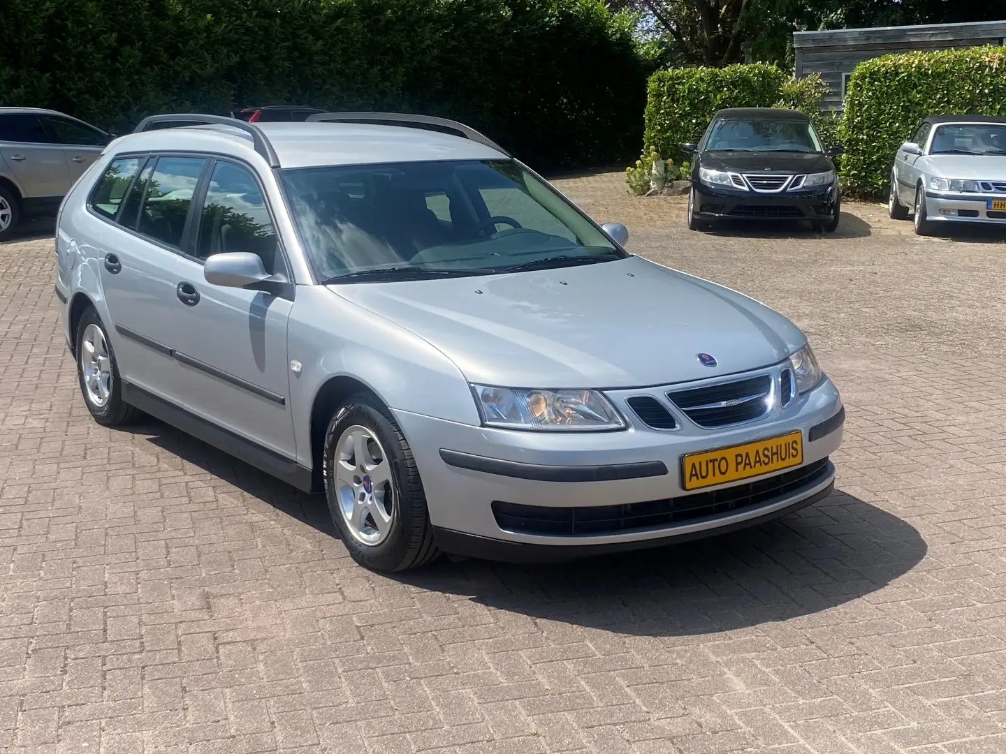 Saab 9-3 Sport Estate 2.0t Automatic Youngtimer NETTO €1152 Grijs - 1
