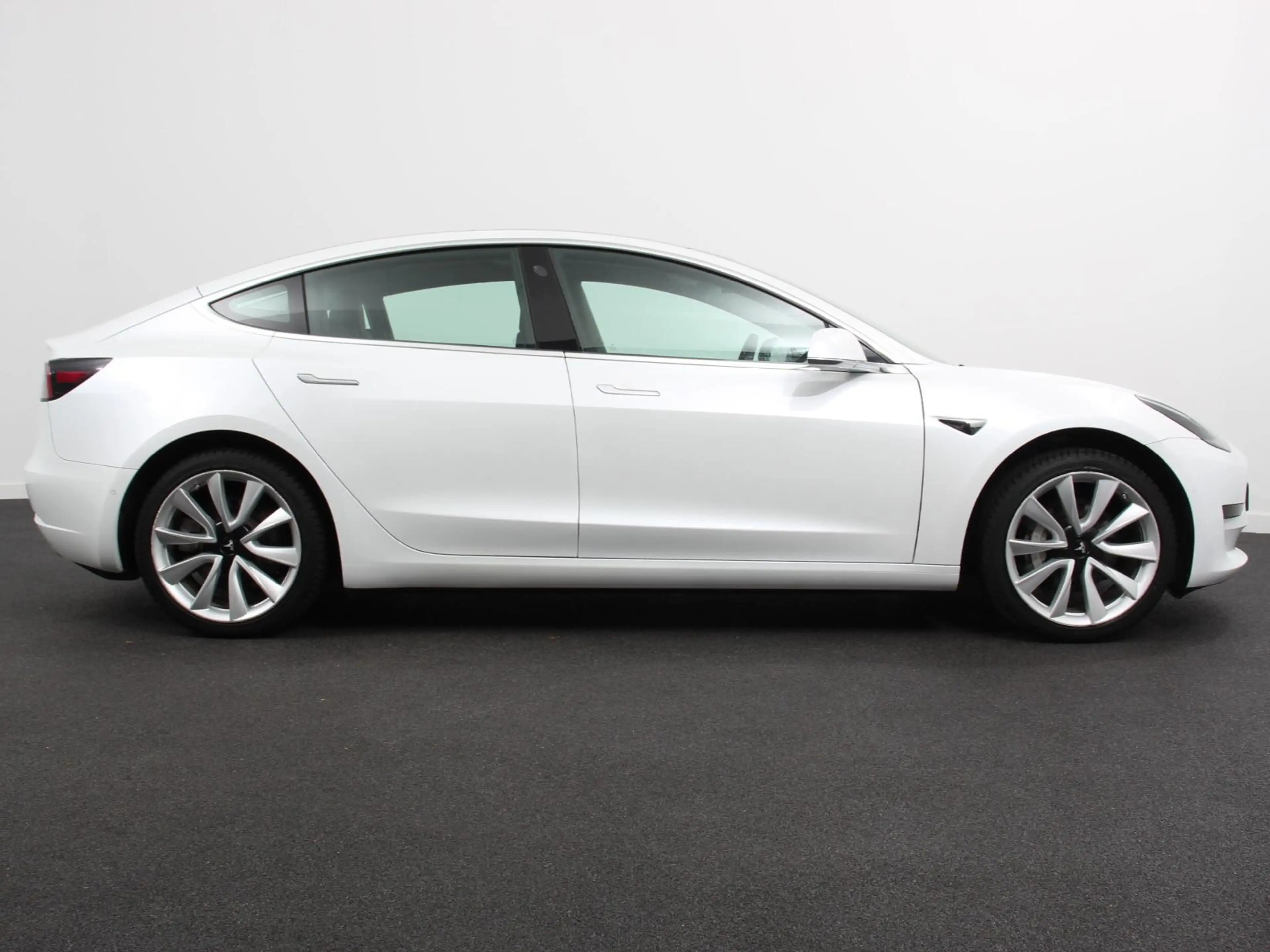 Tesla Model 3 Standard RWD Plus 60 kWh Panorama dak Navigatie Le — photo 8