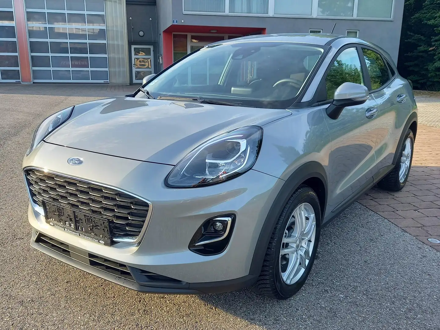 Ford Puma Puma 1,0 EcoBoost Cool Grau - 1