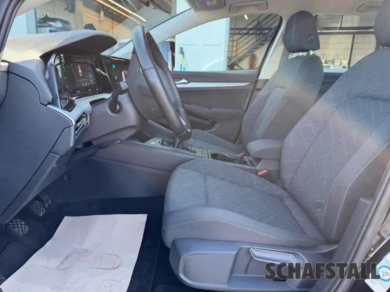 Volkswagen Golf VIII Life TDI 2.0 wenig KM Navi ACC Tempomat PDC 10