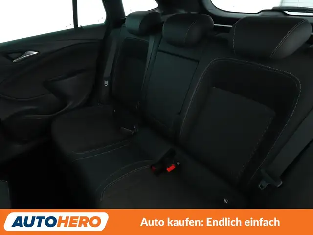 Opel Astra view 14