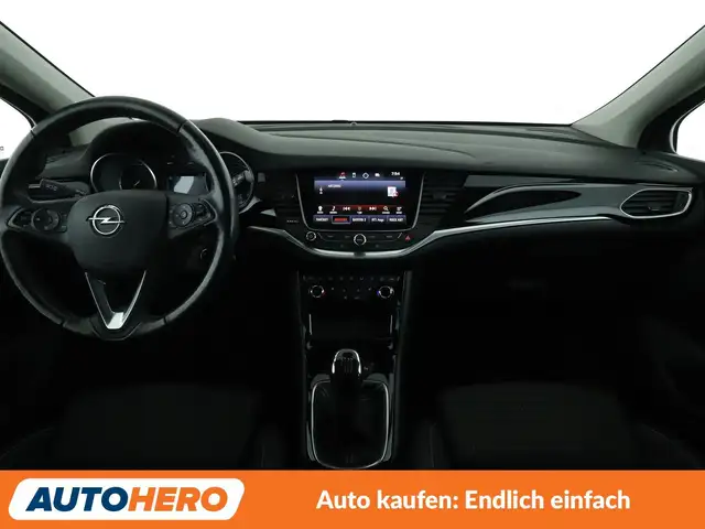 Opel Astra view 12