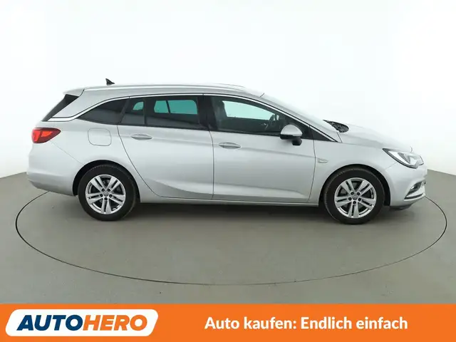 Opel Astra view 7